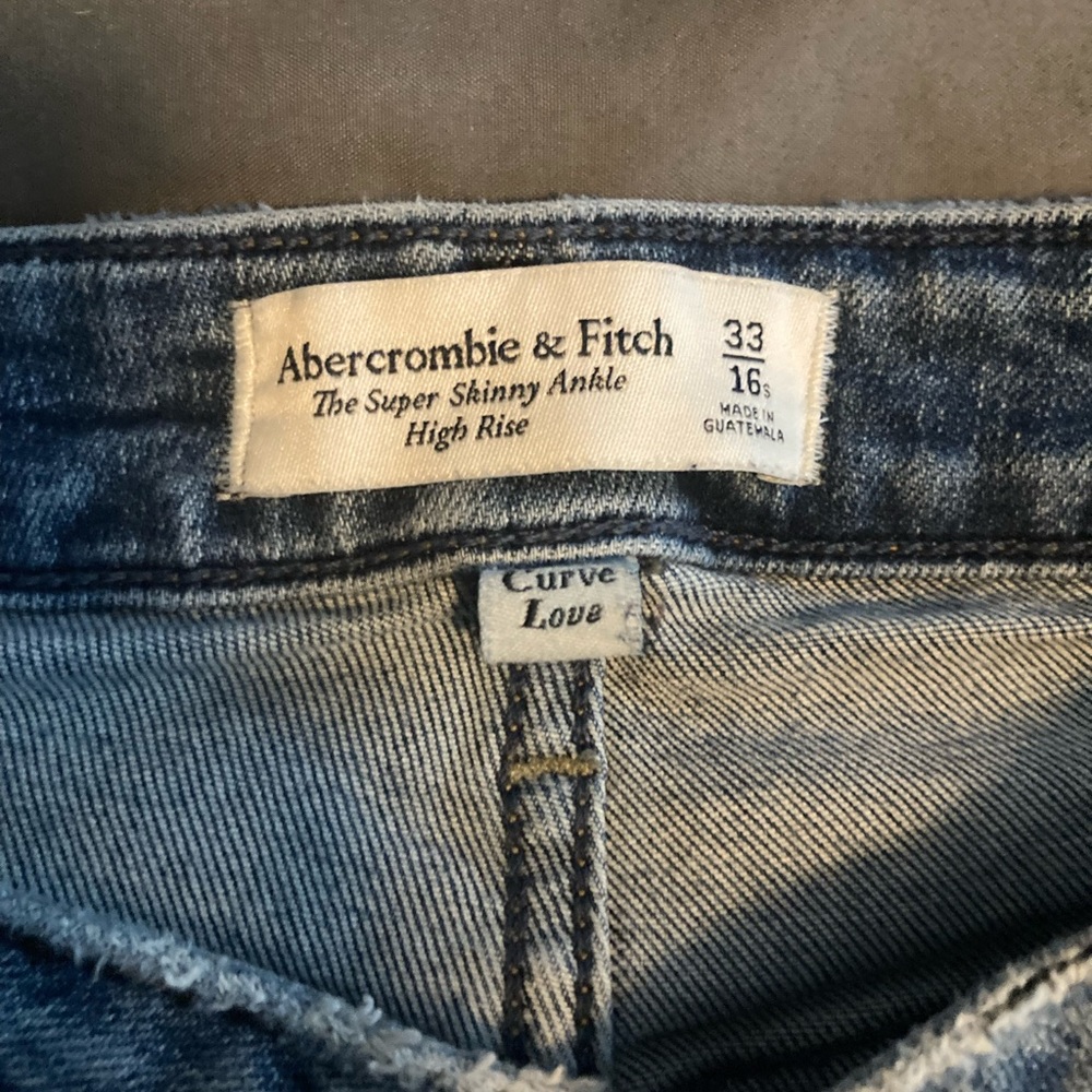 Abercrombie and Fitch super Skinny ankle pants  high rise Curve Love 16 short